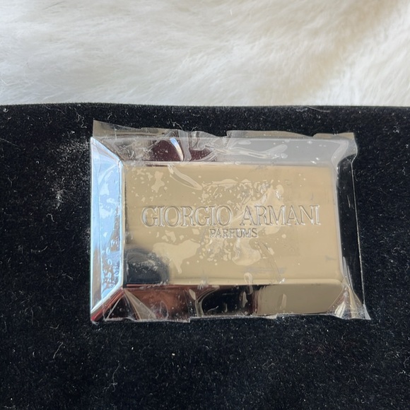 Giorgio Armani Perfum Logo Front Crushed Velvet Pouch Clutch Handbag Black - Picture 3 of 7